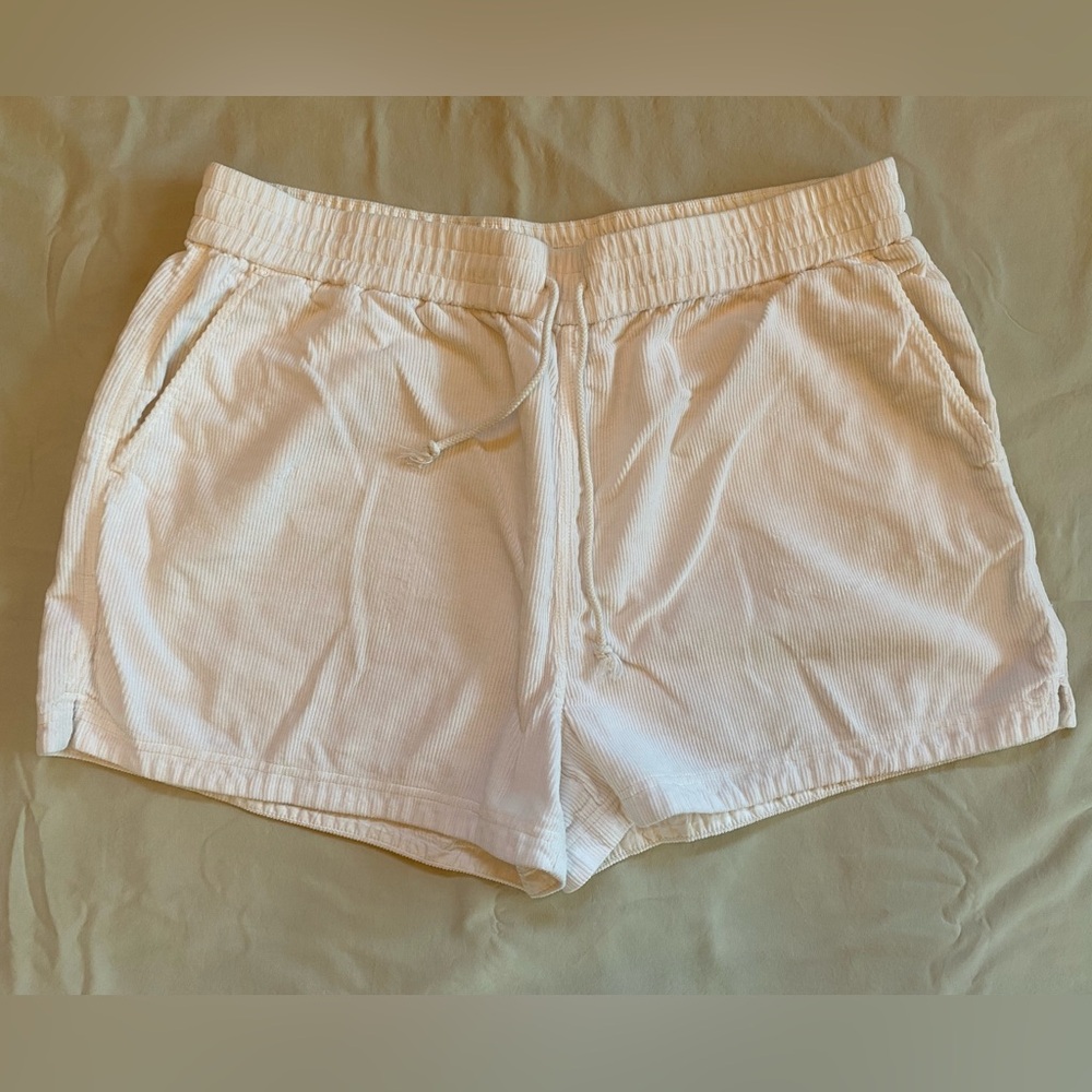 Faherty Women's Cream Corduroy Shorts